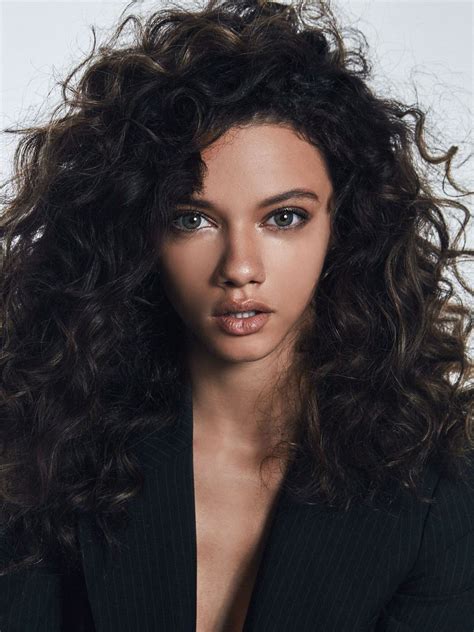 Marina Nery Curly Hair Styles Naturally Marina Nery Curly Hair Styles