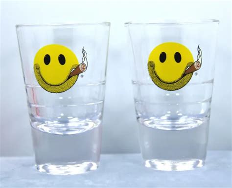 2 Vintage Smiley Face Shot Glasses Smiley Face With Cigar And Beard Stubble 7 95 Picclick