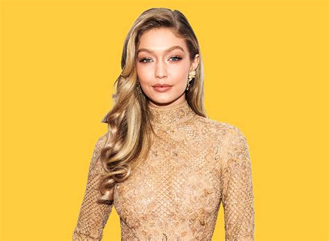 Imagine going for a stroll down the street not knowing that gigi hadid is about to change your life. Gigi Hadid on Weight Loss: The Model Slams Critics on ...