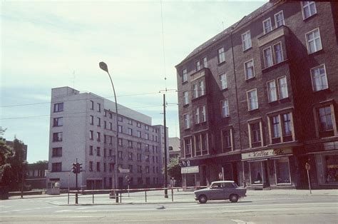 The Last Days Of East Germany 40 Fascinating Photographs That Capture