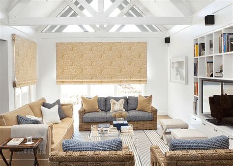 With the beach practically at the back door, this soft and pretty living room needed to be able to stand up to wet swimsuits and sandy feet. 20 Beautiful Beach House Living Room Ideas