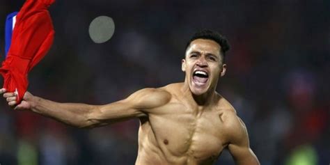 Alexis Wins The Copa America Arseblog News The Arsenal News Site
