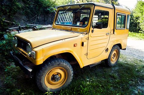 Funny Daihatsu Jeep An Old Daihatsu Jeep In A Camping Site Flickr