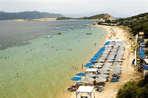 Υπάρχουν 4 δωμάτια, 2 ευρύχωρα διαμερίσματα και ένα. ΑΜΜΟΥΛΙΑΝΗ - Παραλία μεγάλη άμμος - Ιsland Ammouliani ...