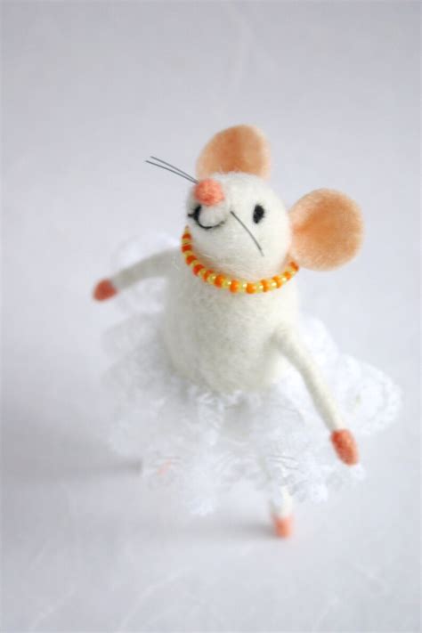 Felt Mouse Girl Felt Mice Needle Felted Mouse Holiday Figurine Cute