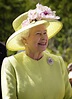 Queen Elizabeth II of England - Kings and Queens Photo (2346005) - Fanpop