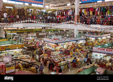 Cho Han Market Hanoi Vietnam Stock Photo Alamy