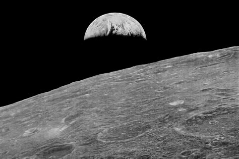 Crescent Earth From The Moon Edited Apollo Probably Apoll Flickr