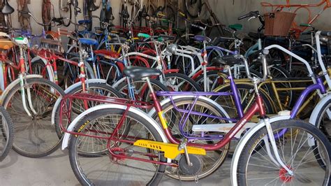 Mais de 200 bicicletas antigas várias marcas modelos e cores YouTube