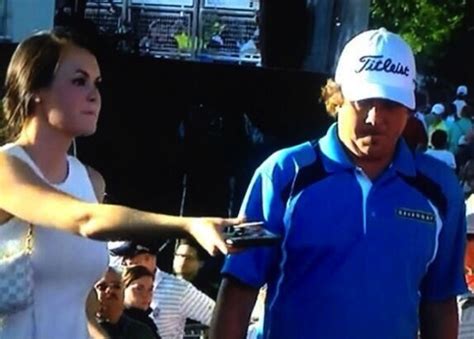 Jason Dufner Shared A Celebratory Pga Championship Love Tap With His
