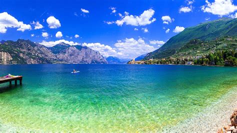 Download Lake View In Lago Di Garda Wallpaper