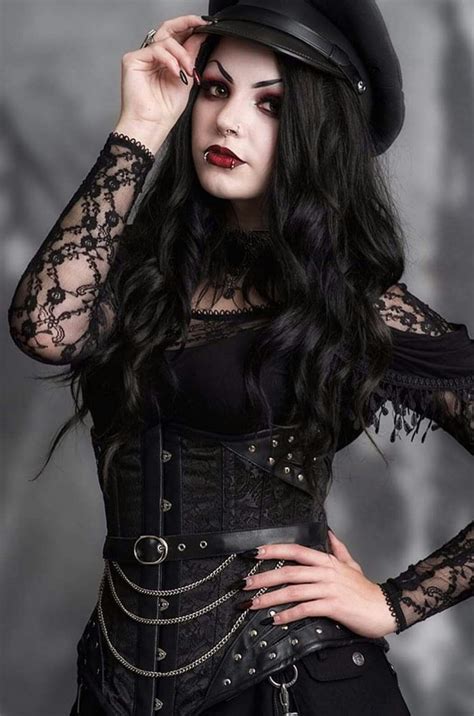 Pin By Jacob Kilgore On Later Gothic Fashion Women Gothic Beauty