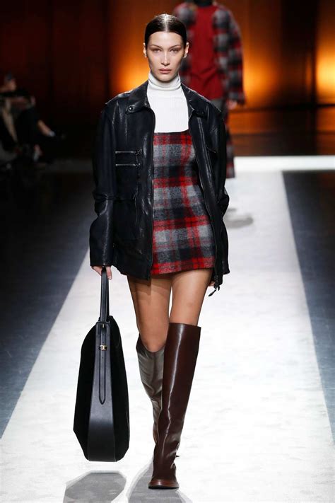 Bella Hadid Walks The Runway At The Tods Fashion Show Fw 2020 During