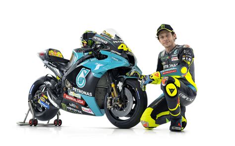 Motogp Rossi Introduced As Petronas Yamaha Srt Rider Video