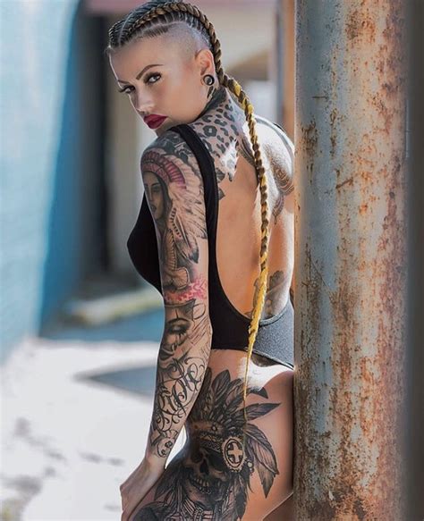 Tattoed Girls Inked Girls Tattoos For Women Tattooed Women Hot Tattoos Body Art Tattoos