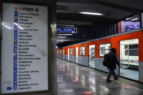 línea 2 del metro en la cdmx reanuda servicio con 10 trenes el siglo de torreón
