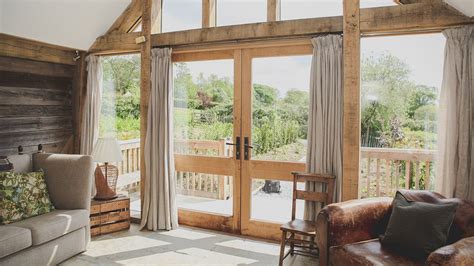 Summer House Interior Ideas To Create An Outdoor Retreat Homebuilding
