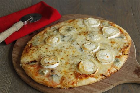 Pizza 4 Fromages Recette Pizza 4 Fromages Recettes De Cuisine