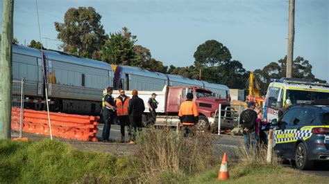 Geelong Train Accident All Complete