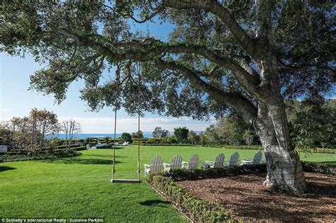 Live Next Door To Oprah Rob Lowe Lists His Montecito Mansion For 47