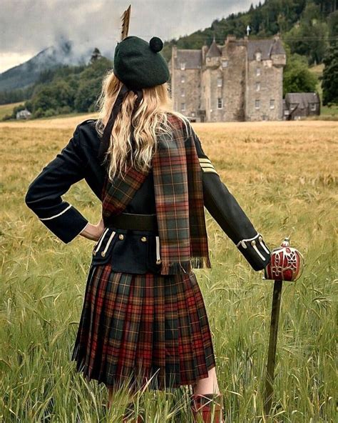 Traditional Scottish Kilt Outfits