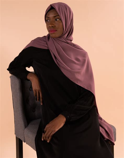 Femme Noire Hijab