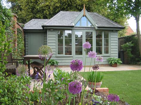 Summerhouses And Garden Rooms Roger Gladwell Timber Frame