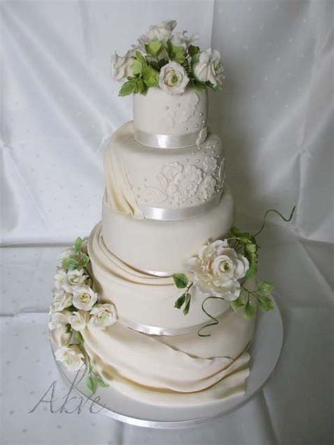 Ivory Wedding Cake Decorated Cake By Akve Cakesdecor