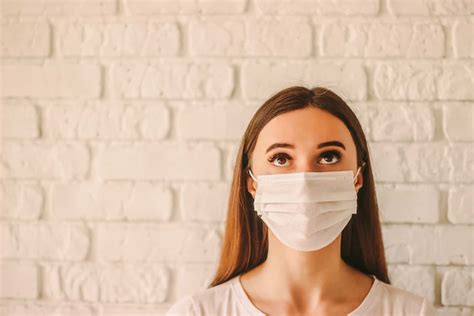 6 Tips For Communicating With Others While Wearing A Mask Ahlberg Audiology