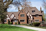 30 Tudor Style Homes & Mansions (Historic and Contemporary Photo ...