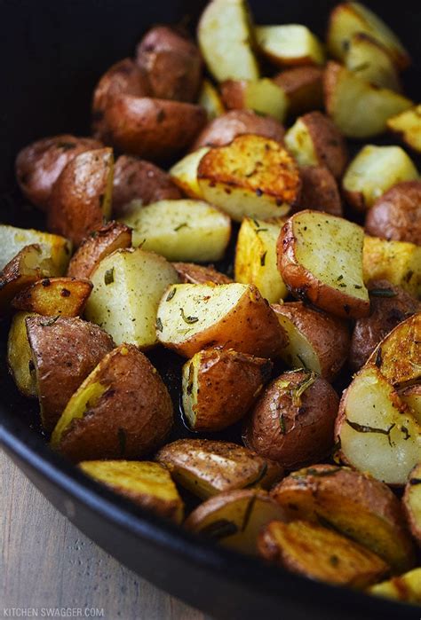 Roasted Red Potatoes With Garlic And Rosemary Recipe Kitchen Swagger