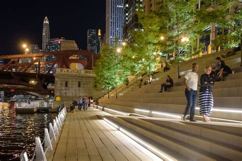 7 Things You Didnt Know About The Chicago Riverwalk Choose Chicago