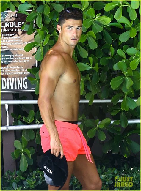 Cristiano Ronaldo Kisses Blonde Fitness Model At Miami Pool Photo