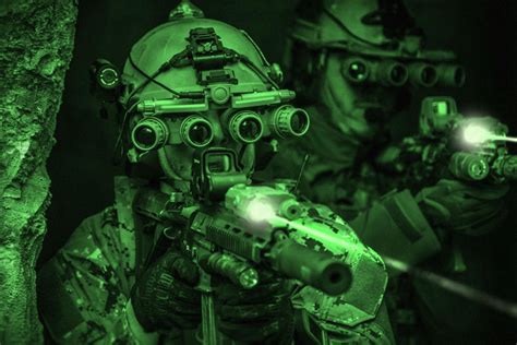 Brilliant New Imaging System Gives Soldiers Hybrid Thermalnight Vision