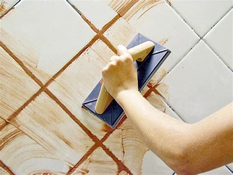 ¿cómo hacer separadores de azulejos? Cómo colocar azulejos en la pared de un baño | Revista ...