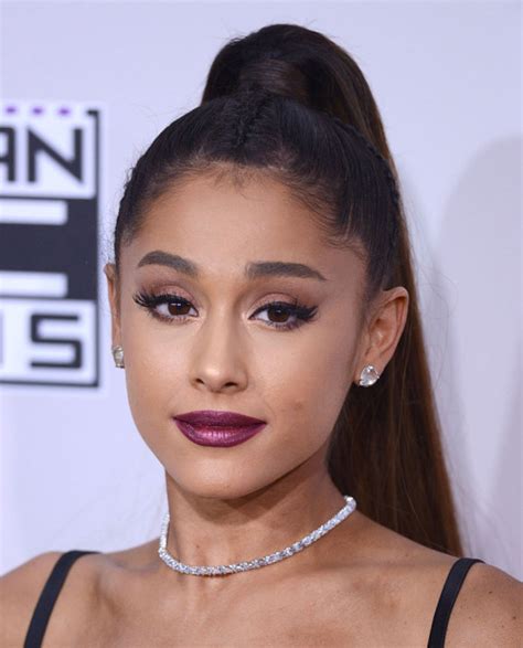 We are not affiliated with nor endorsed by ariana. Ariana Grande metamorfoza - Ariana Grande obchodzi 25 ...