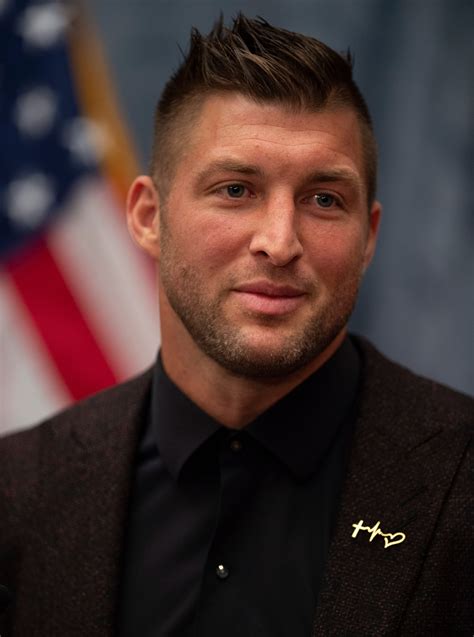 This Date In Transactions History Patriots Sign Tim Tebow