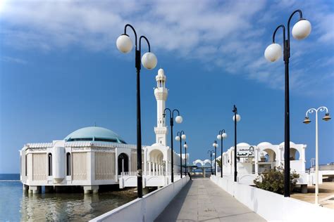 A Look At 4 Of The Most Beautiful Mosques In Jeddah Saudi Arabia