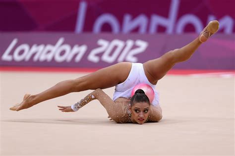 Olympic Rhythmic Gymnastics 2012 Top Gymnasts To Watch Over Final 3