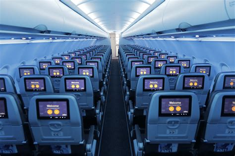 32b) delivers high levels of passenger comfort while expanding seating capacity through optimised use of cabin space. Jetblue A321 Cabin - cabin