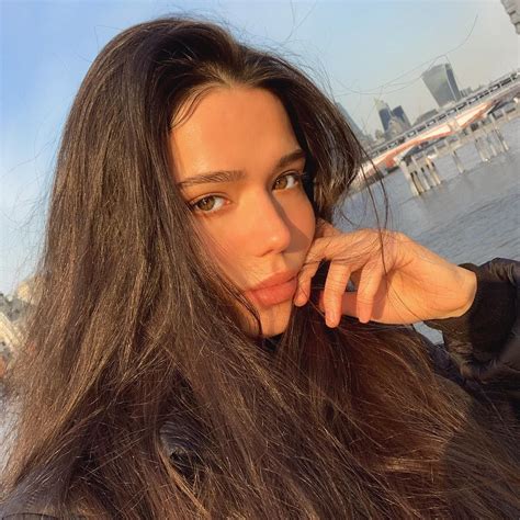 To view this video please enable javascript, and consider upgrading to a web browser that supports html5 video. Martyna Balsam on Instagram: "Walking around the park ...