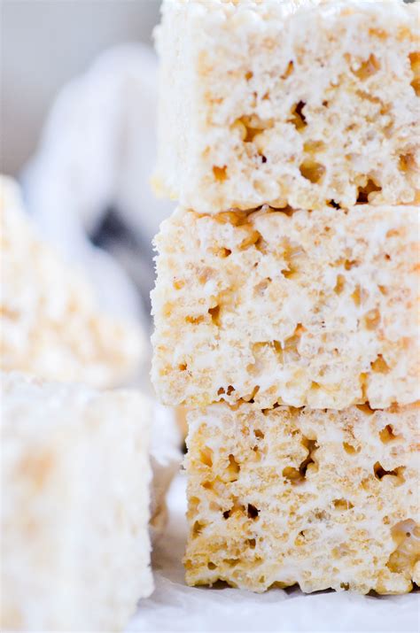 Everyone Needs A Recipe For The Perfect Rice Krispie Treats In Their