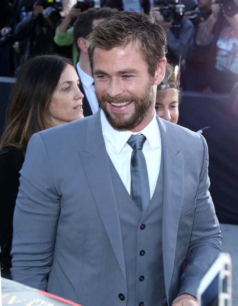 Chris Hemsworth Grooming Interview Popsugar Beauty