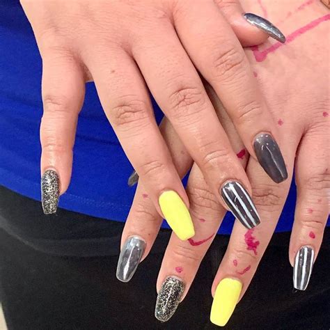 Elizabeth Jozefowicz On Instagram “nails Are Jewels Not Tools With
