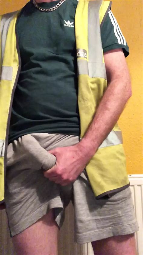 Scally Builder Shows Big Bulge Ginger Pubes Hard Uncut Dick Xhamster
