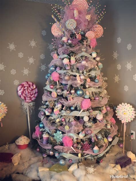 Candy Decorated Christmas Tree Decoomo