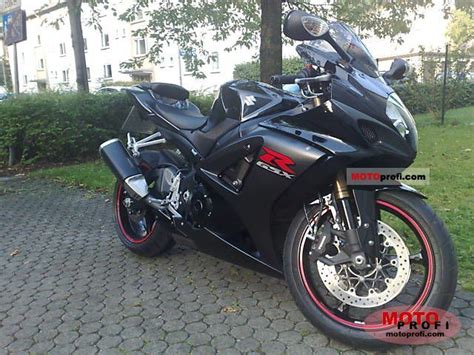 This suzuki gsxr 1000 has exceptionally low miles with the odometer. Suzuki GSX-R 1000 2007 Specs and Photos