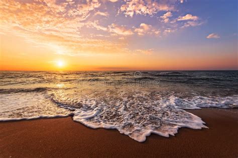 Colorful Ocean Beach Sunrise Stock Image Image Of Colours Summer