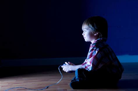 Mon fils de 13 ans est devenu complètement accro aux jeux videos. Gaming Addicted Children at Higher Risk of Mental Health ...