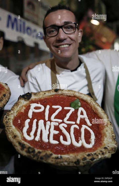 Gino Sorbillo One Of Best Known Neapolitan Pizzaiuoli Pizza Makers